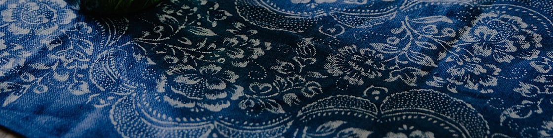 Blaudruck Läufer mit floralem Muster, handbedruckt