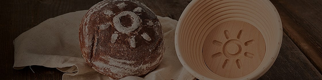 Knuspriges Brot selber backen mit diesen Küchenhelfern