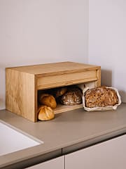 Zirben-Brotdose mit Eichenfurnier