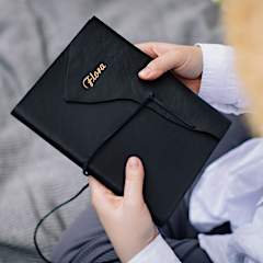Personalisierbares Leder-Notizbuch, Goldprägung