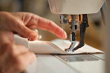 Herzkissen mit Dinkel-Bergkräuterfüllung