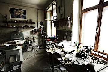 Großer Topfuntersetzer aus Zinn